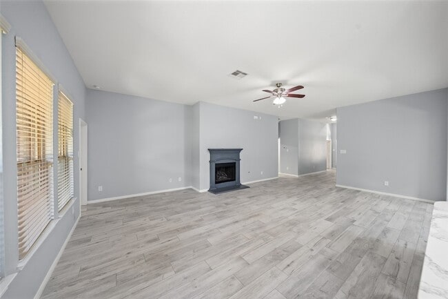 Building Photo - 2406 Winter Trail Dr