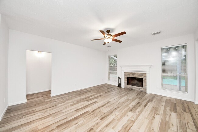 Building Photo - 3519 Brinton Trails Ln