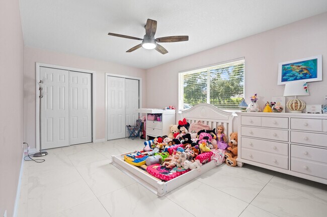 Building Photo - 2745 Omega Pl