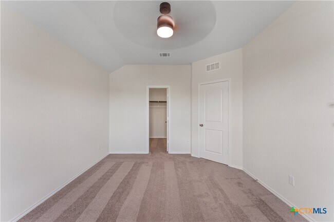 Building Photo - 942 Blue Violet
