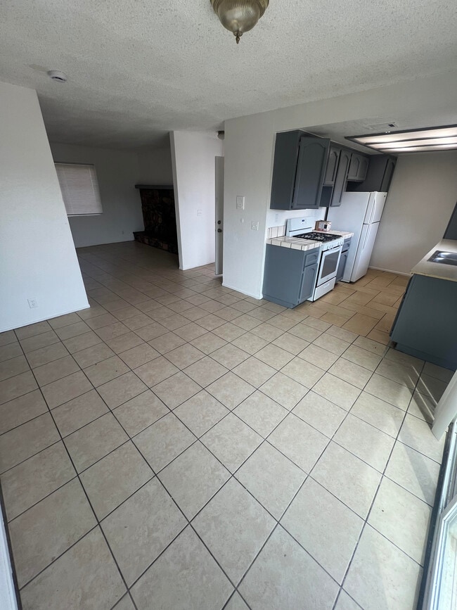 Building Photo - 20217 Serrano Rd