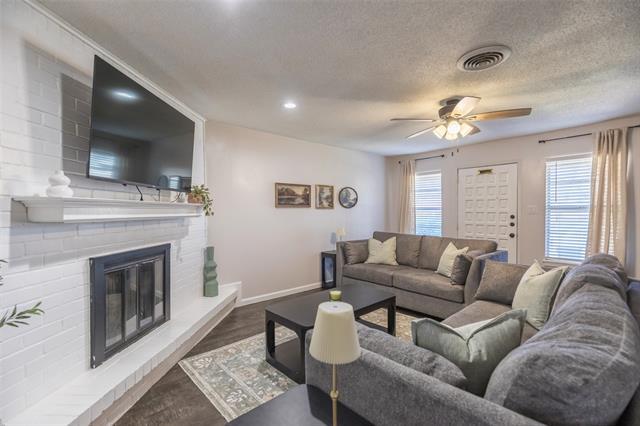 Building Photo - 3333 S 27th St