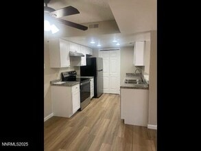 Building Photo - 7680 Bluestone Dr