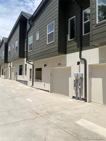 Building Photo - 3728 W 1st Ave