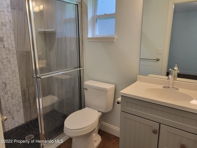 Building Photo - 1182 Hallcrest Ave