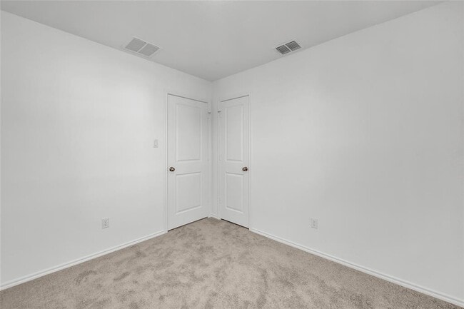 Building Photo - 309 Marty Allen Lp