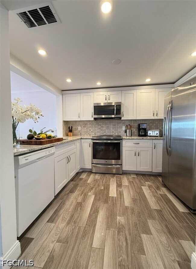 Building Photo - 1087 Forest Lakes Dr