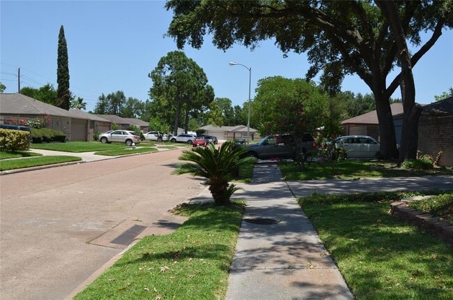 Building Photo - 2439 Colton Hollow Dr