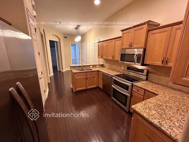 Building Photo - 6270 Parmeron Ln