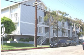 Building Photo - 10425 Tabor St