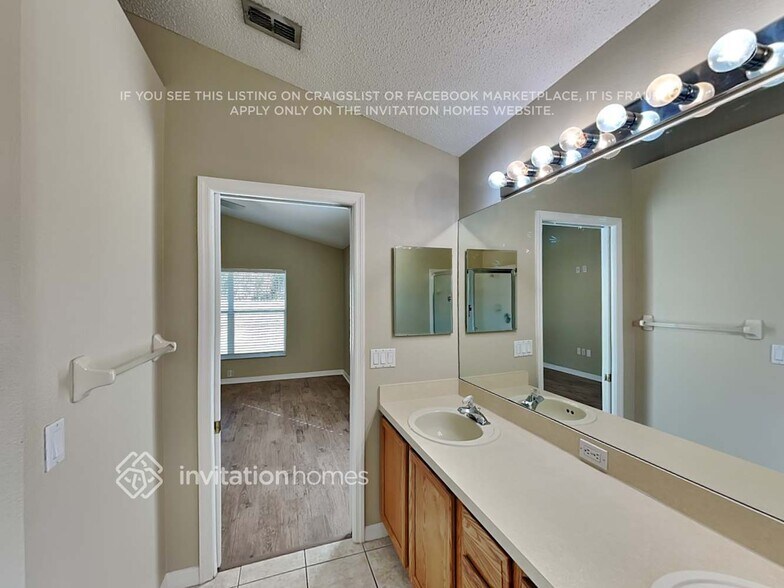 Building Photo - 2746 Big Pine Dr