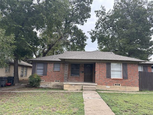 Primary Photo - 930 Harlandale Ave