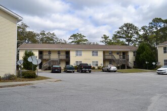 Building Photo - Apartment for Rent