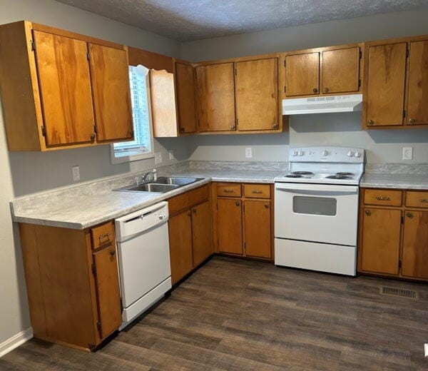 Building Photo - 1071 Woodland Dr