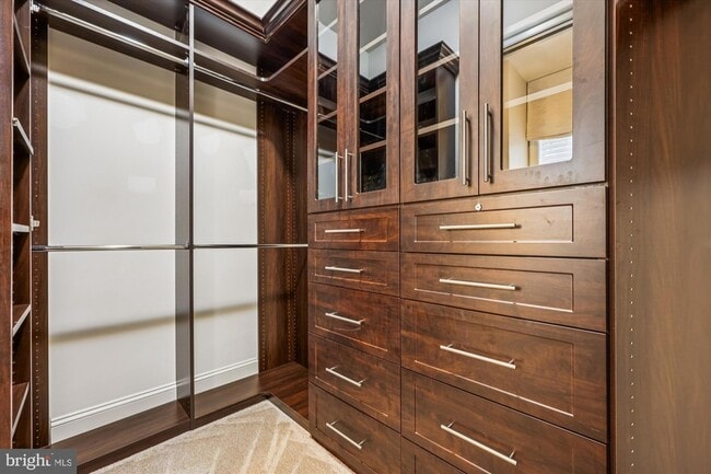 Building Photo - 448 Salk Cir