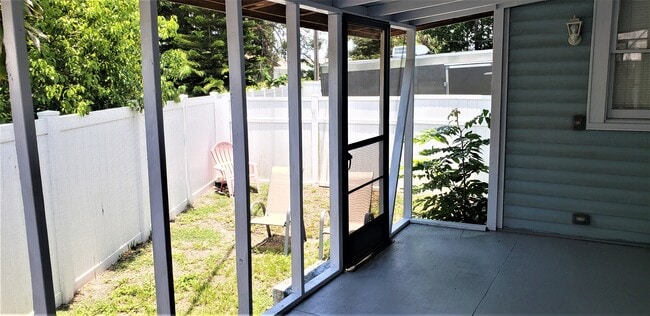 Building Photo - 1839 Salem Rd