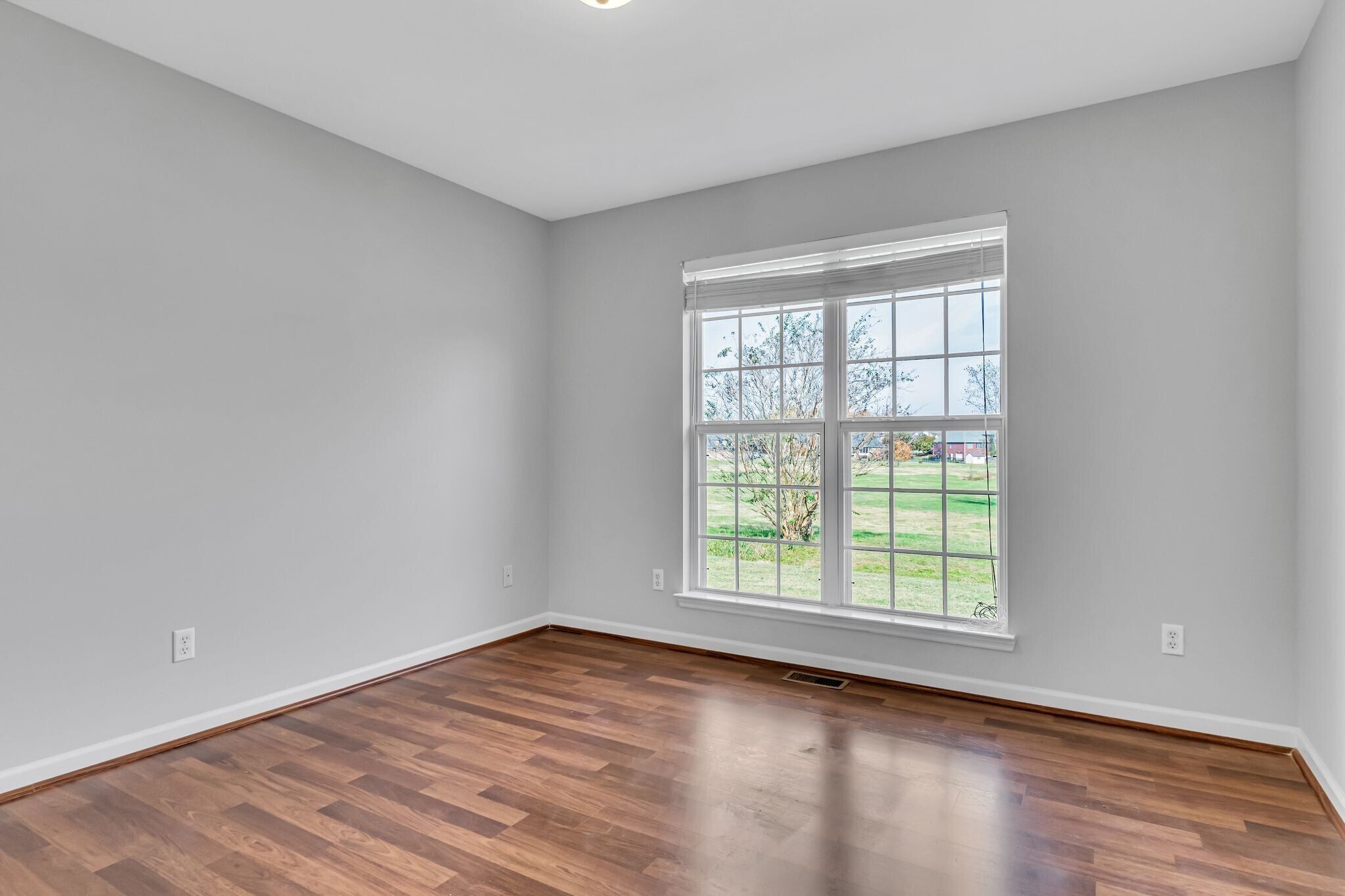 Building Photo - 207 Andy Johns Dr