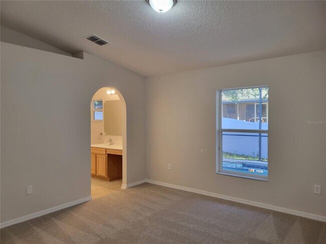 Building Photo - 2230 Tealwood Circle