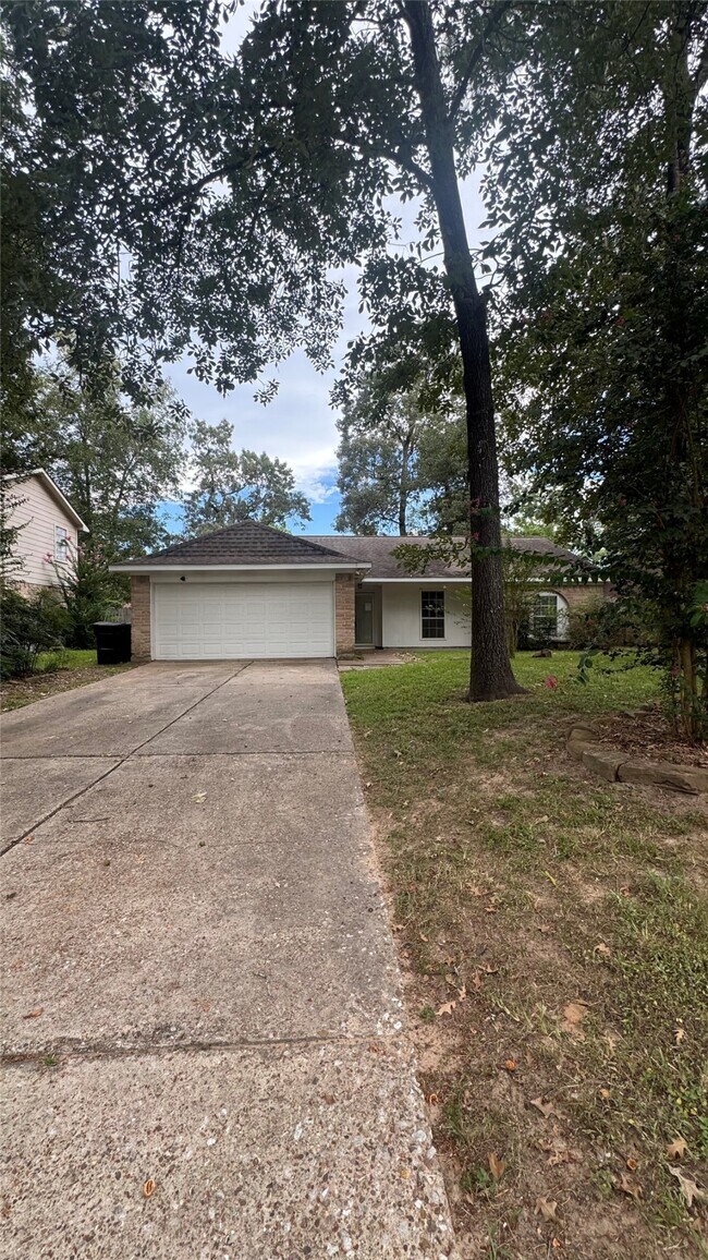 Building Photo - 3303 Glen Spring Dr