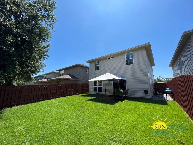 Building Photo - Impeccable 3 Bedroom Home in Shalimar!