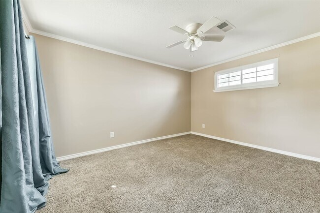 Building Photo - 10906 Sageorchard Ln