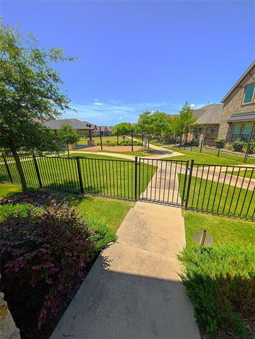 Building Photo - 306 Park Dr