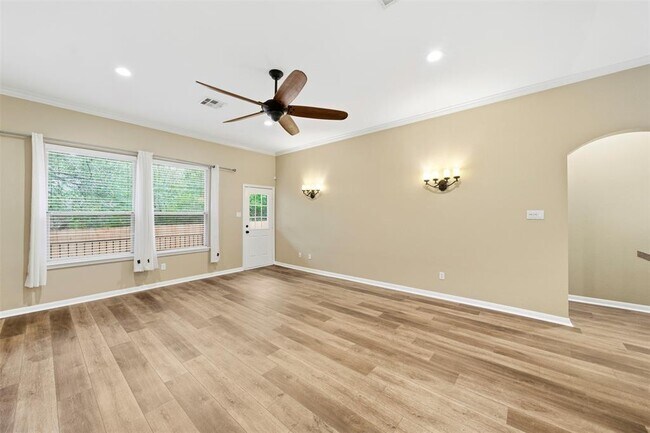 Building Photo - 2989 Peacemaker St