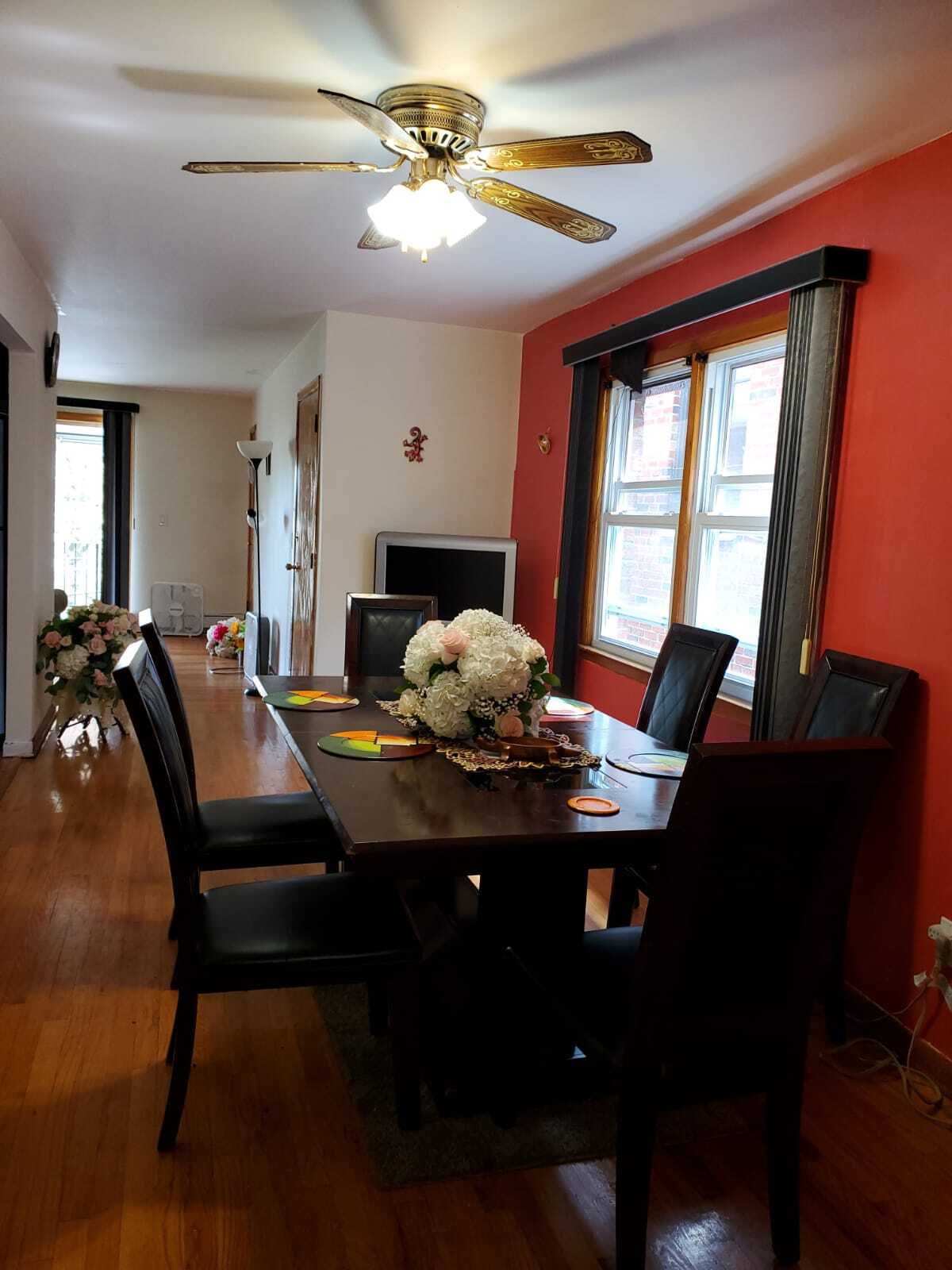 Building Photo - 7805 Park Ave