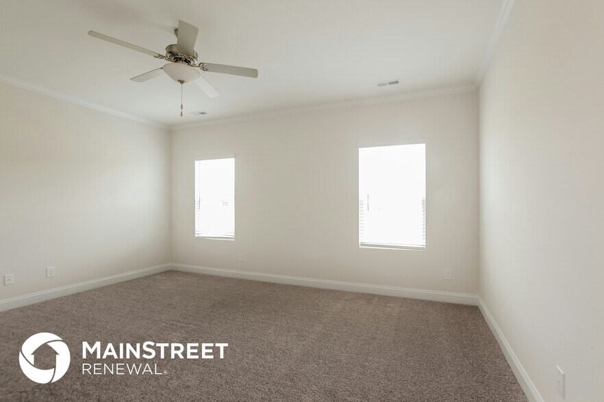 Building Photo - 2051 Swanport Ln