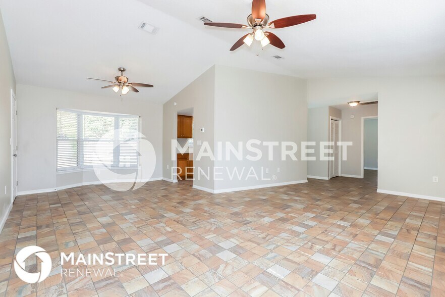 Building Photo - 3321 Bluestone Ave