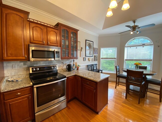 Building Photo - West AVL  - Good Things Come in Twos!  Rea...