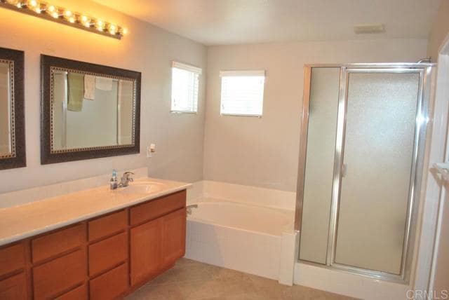 Building Photo - 145 Canyon Creek Way