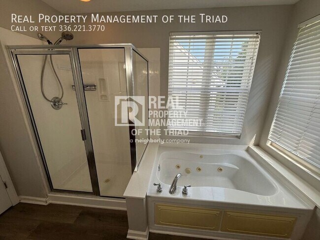 Building Photo - 6106 Boxelder Cove