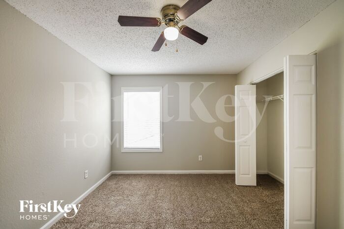 Building Photo - 12629 Wolf Run Rd