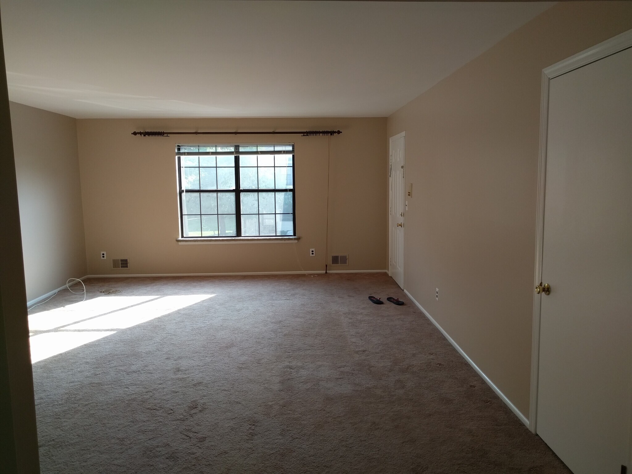 Living Room - 824 Orlando St