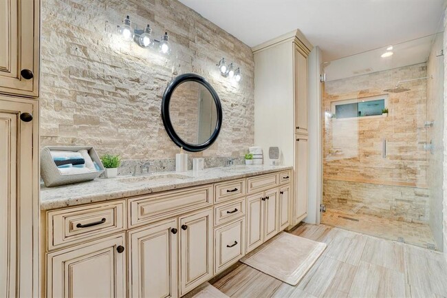 Building Photo - 3451 Dawn Ct