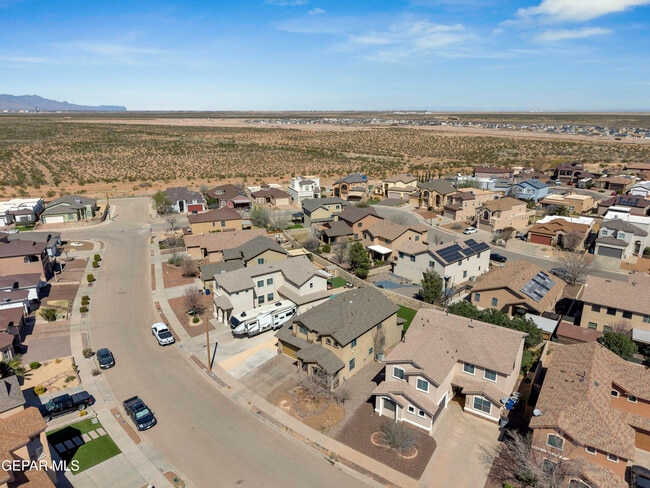 Building Photo - 11512 Robert Lennox Dr