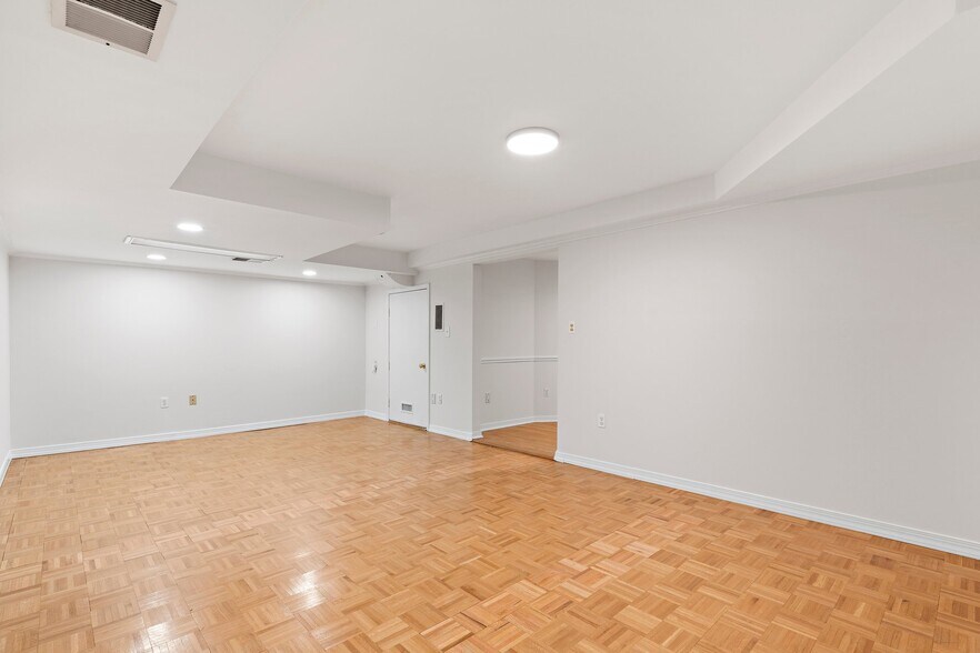 Building Photo - 119 Panorama Dr