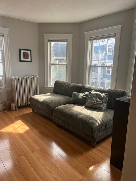 Primary Photo - 15 Parkton Rd