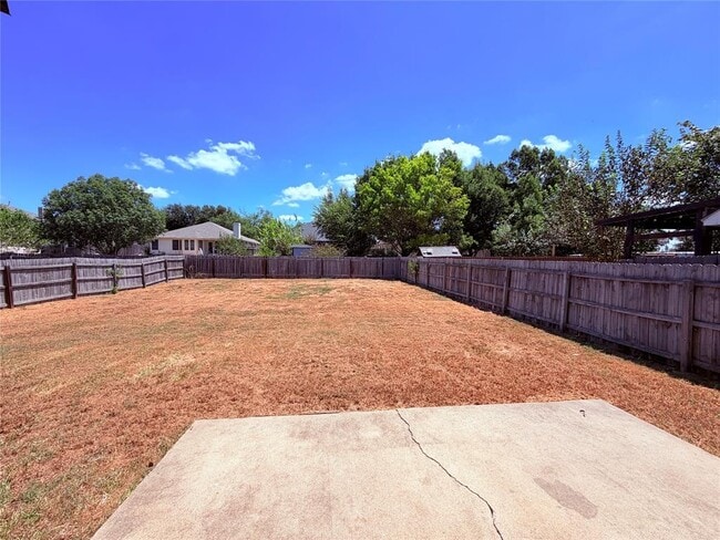 Building Photo - 124 Estate Cove