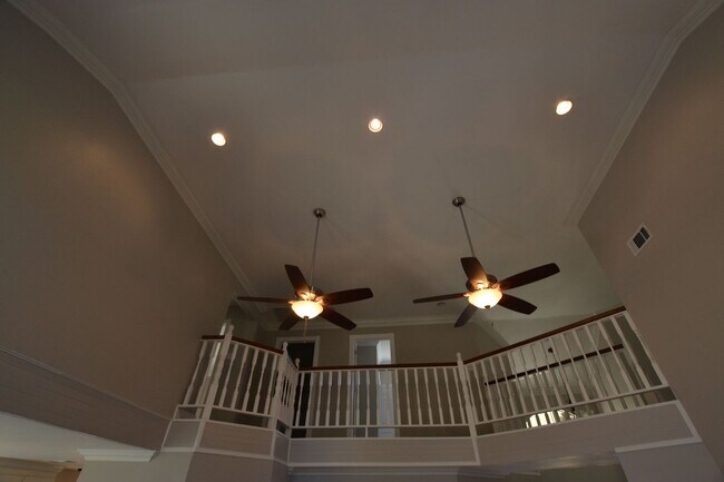 Building Photo - Zachary School District!  Newly remodeled 4 bedroom, 2.5 bath near downtown Zachary