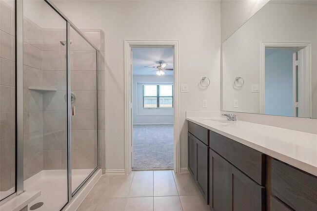 Building Photo - 27838 Western Crk Ct