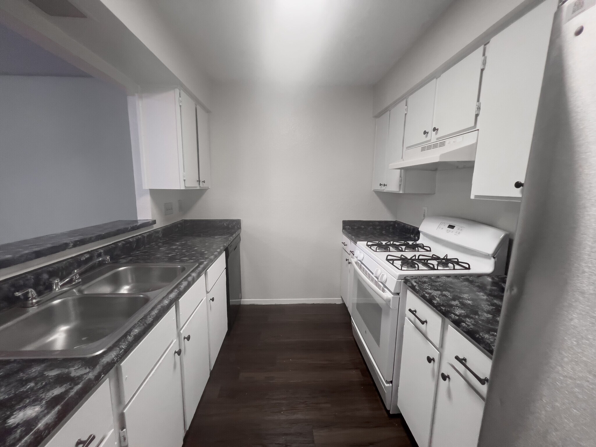 Building Photo - 901 Taulbee Ln