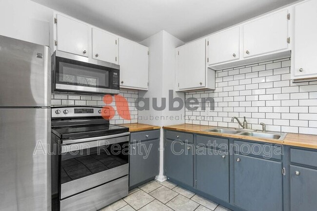 Building Photo - 4508 Balcomb St
