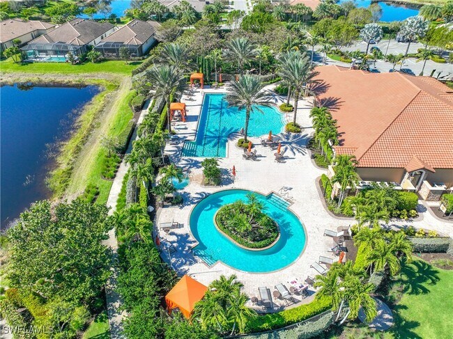 Building Photo - 8110 Calle Canovas St