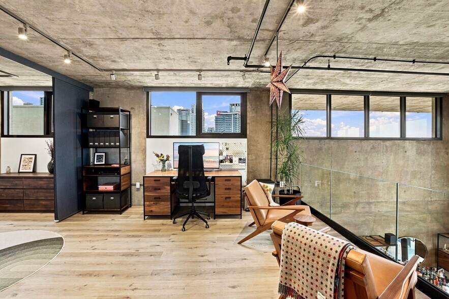 Building Photo - 1780 Kettner Blvd
