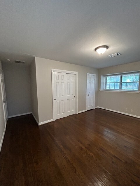 Building Photo - 2714 Tannehill Dr