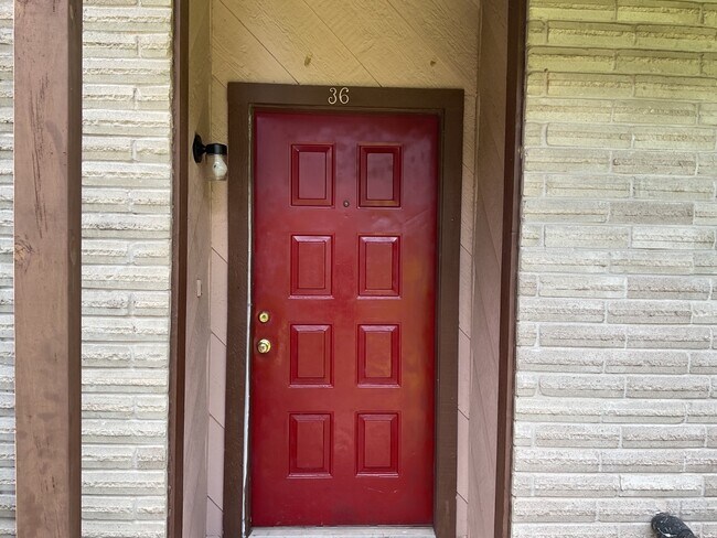 Primary Photo - 12400 Brookglade Cir