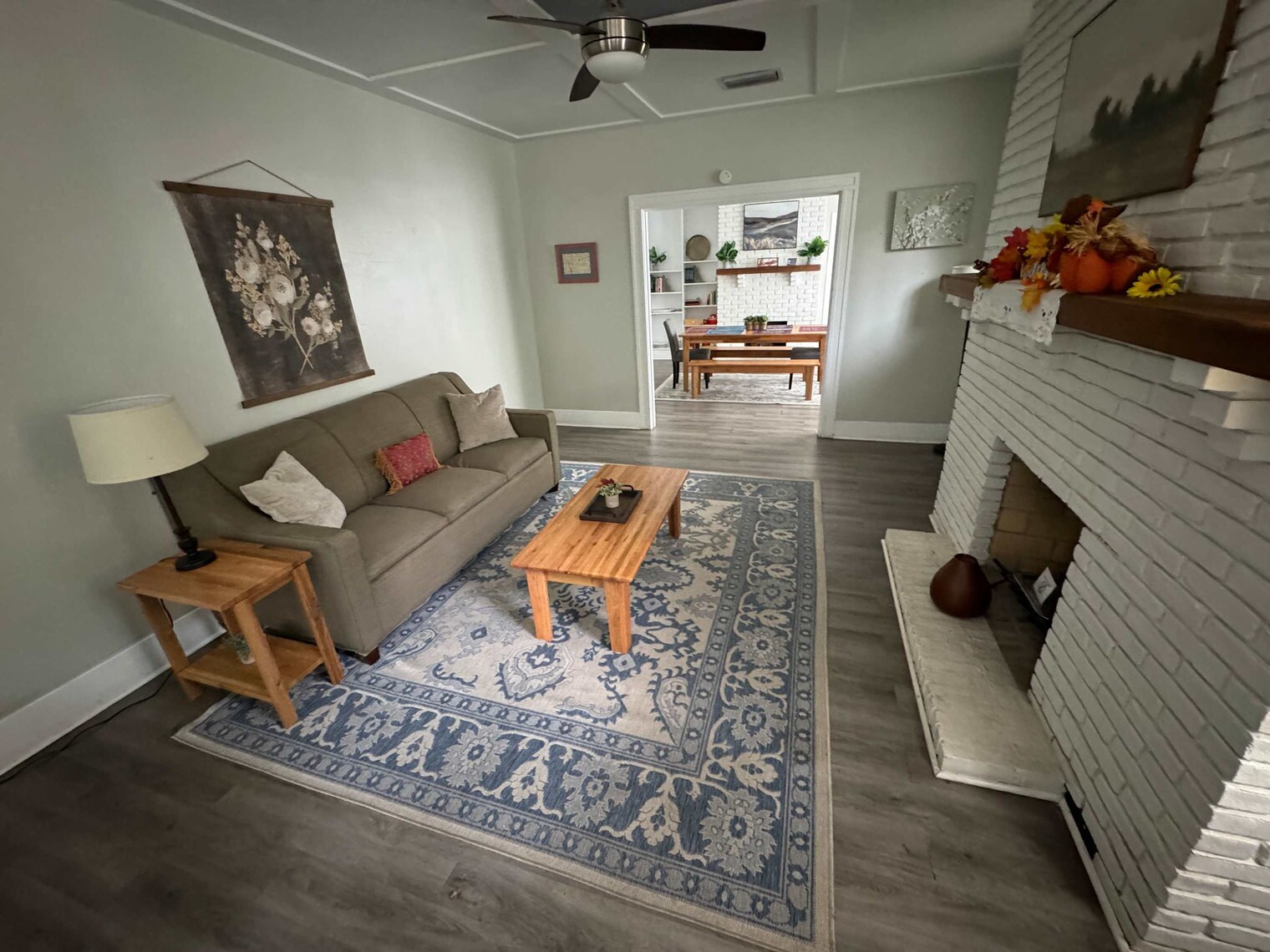 Building Photo - 402 Michigan Ave