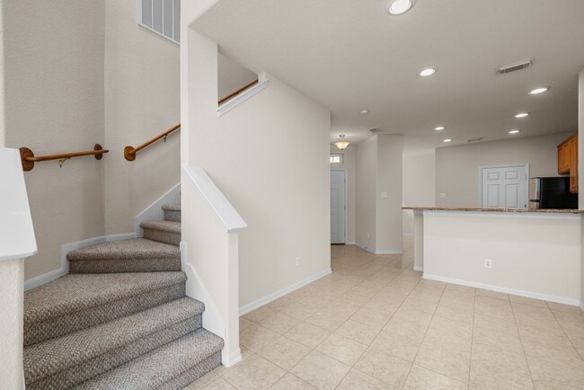 Building Photo - 1742 Pepper Hill Ln